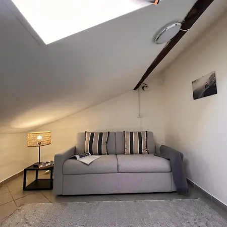 La Mansarda Apartment Como