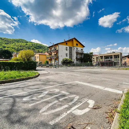 Appartement La Mansarda Como